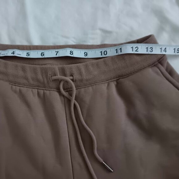 UNIQLO Sherpa-lined Sweatpants - Picture 5 of 10